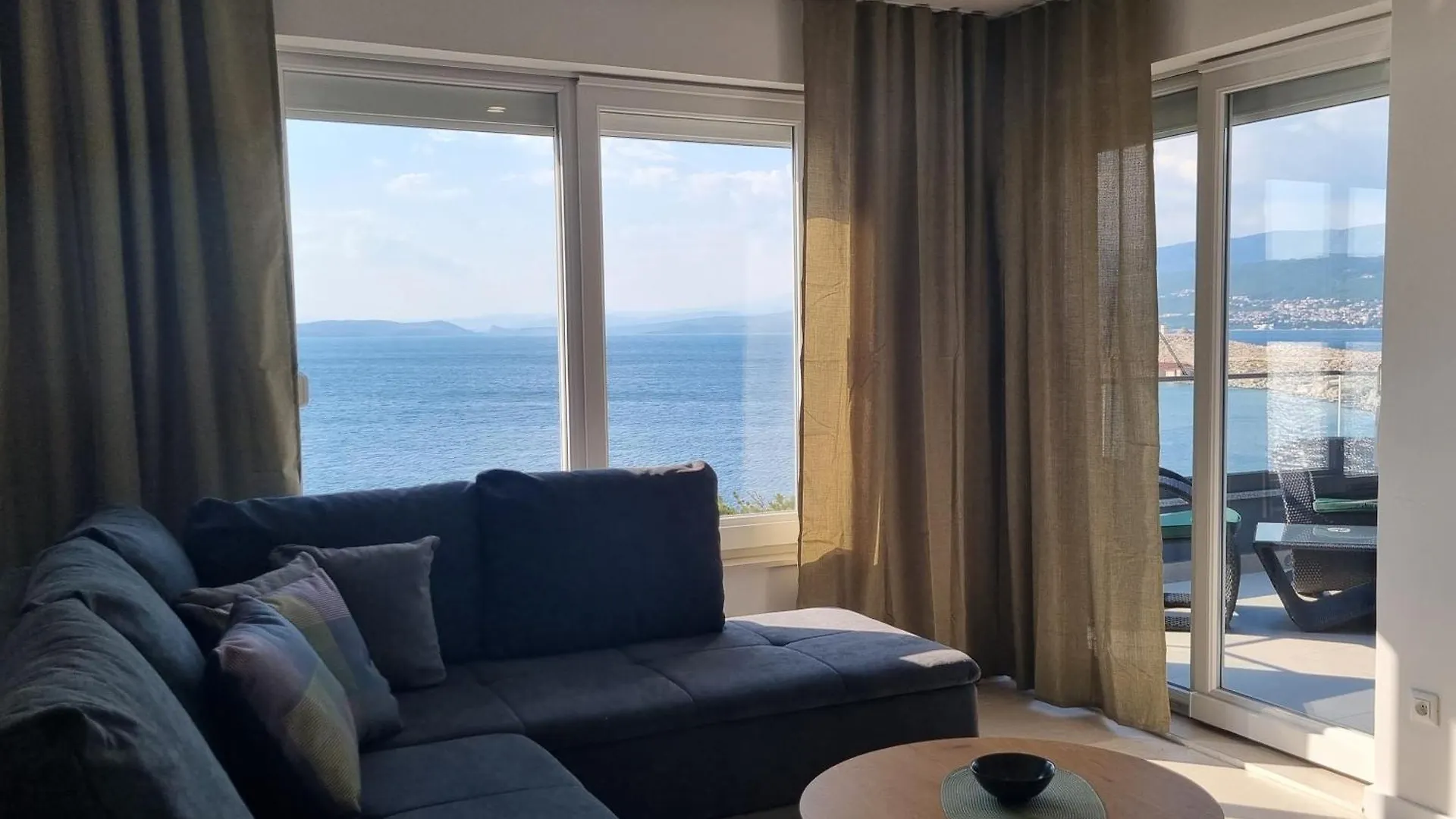 Seaside Apartments With A Swimming Pool Silo, Krk - 21242 Croatia