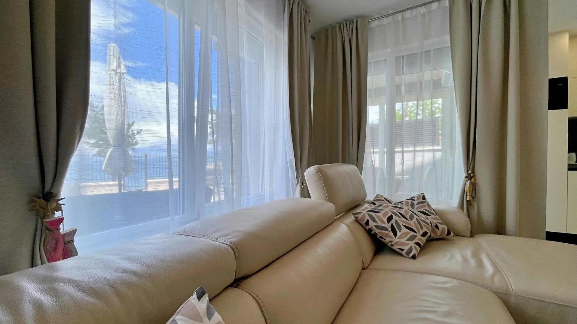 Seaside Apartments With A Swimming Pool Silo, Krk - 21242 Croatia